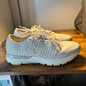 Under Armour Speedform Gemini 2 | Womens Size 10.5 | Bluetooth Enabled